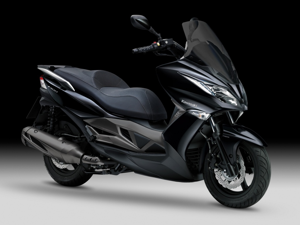 Фото скутера Kawasaki J300